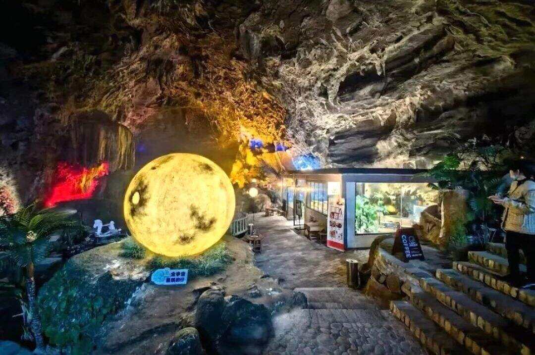 00000000CgeTrNEZjBPRsiDx