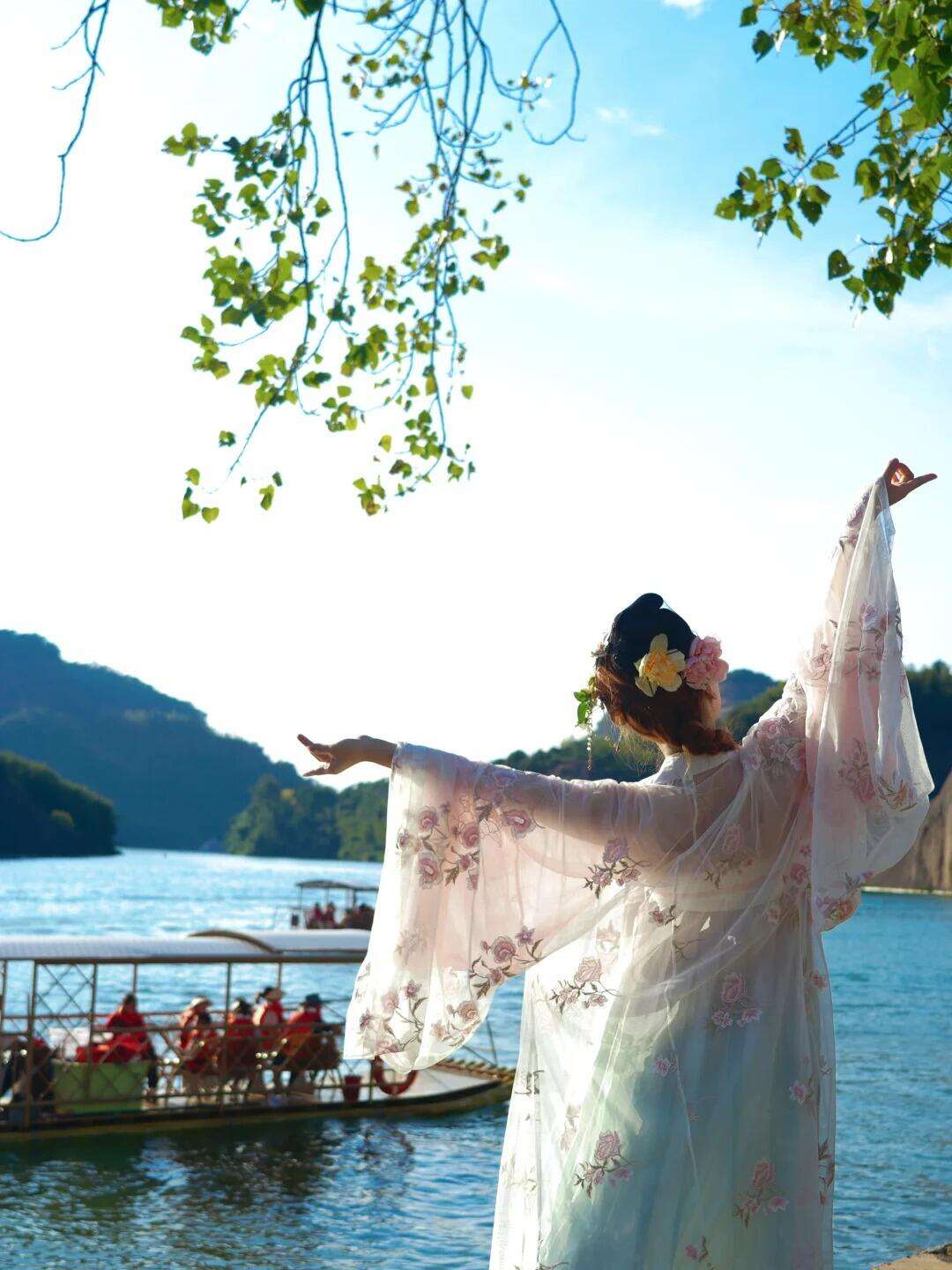 00000000GMAFMtMYLpqbldDW