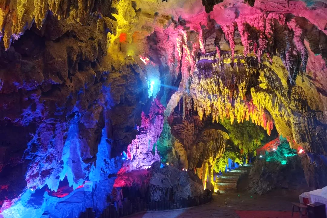 00000000GglmlDbqiUiqxmQT