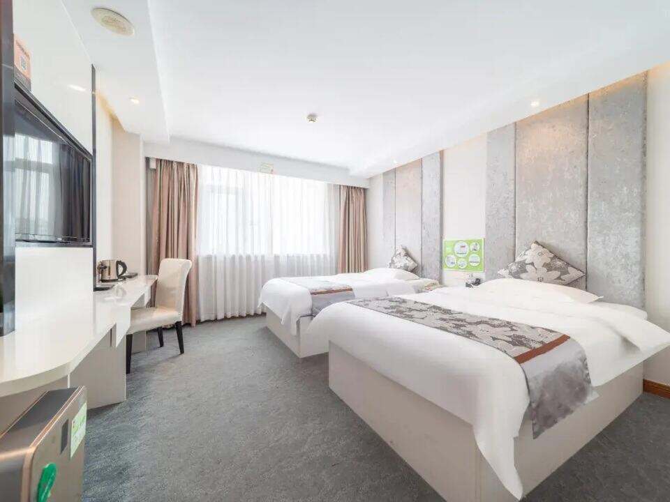 00000000IRfTwPKKYkVRpLio