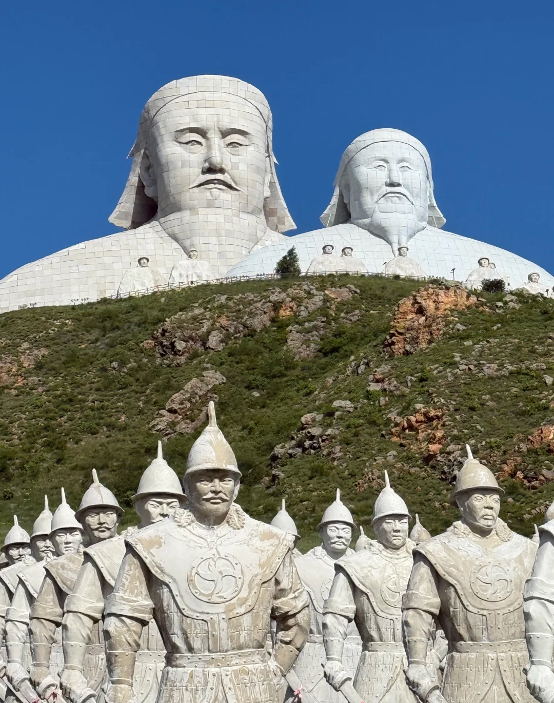 00000000IvDREqEOHzyXCDoU