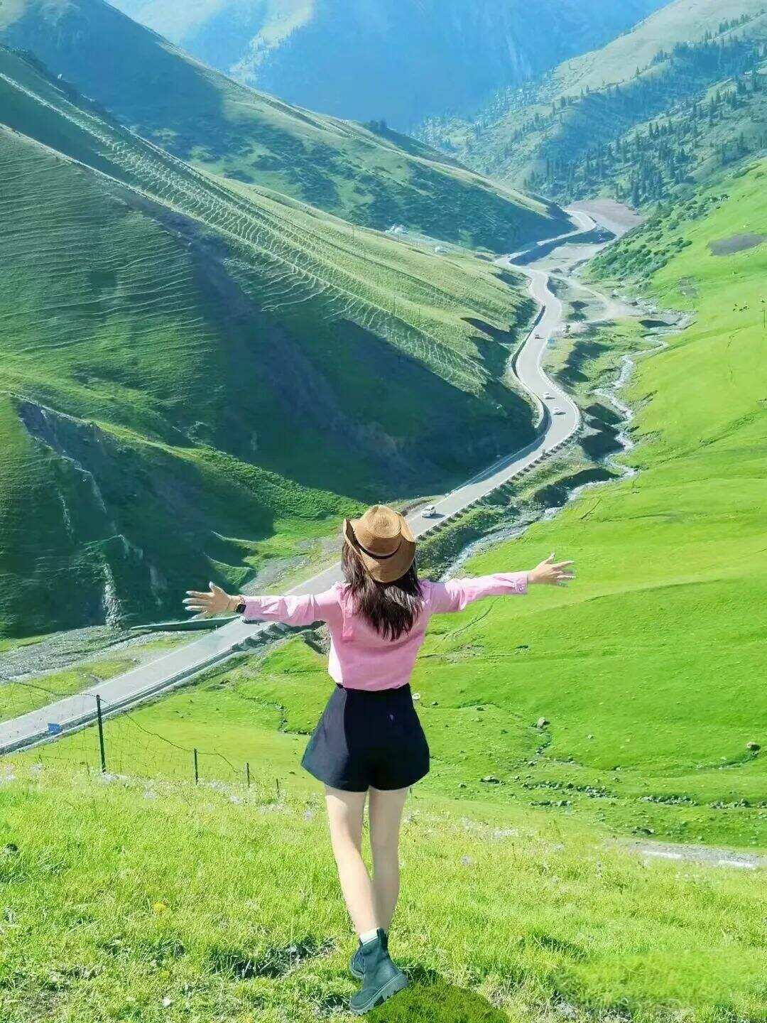 00000000QnhbNkZFVSBGxKyT