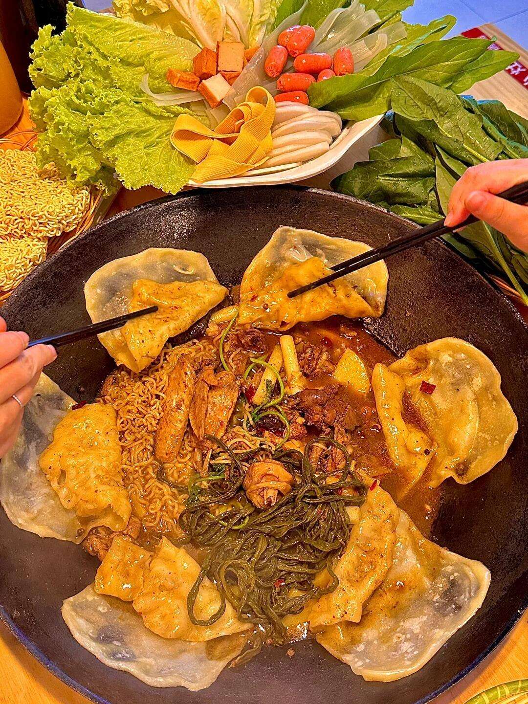 00000000YHbzugeDmiDFVXVM