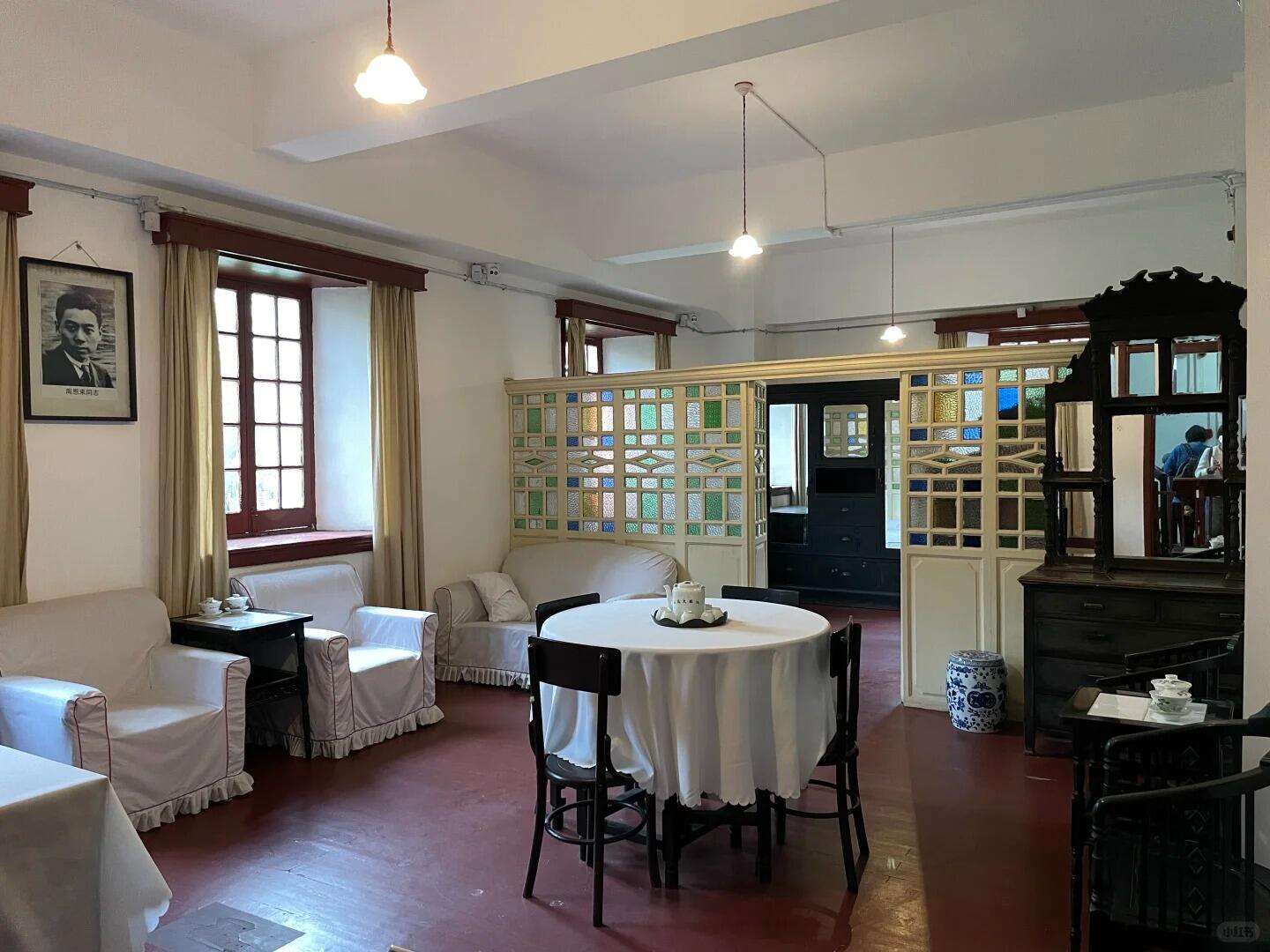 00000000dEiUTRyPJYHgMdHk