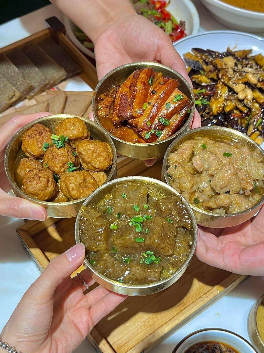 00000000eIoAeDDzZpdwyOqO