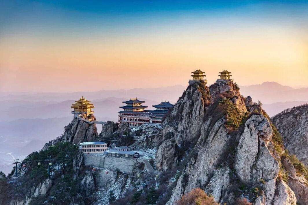 00000000iltnGvLvUCxTKmth