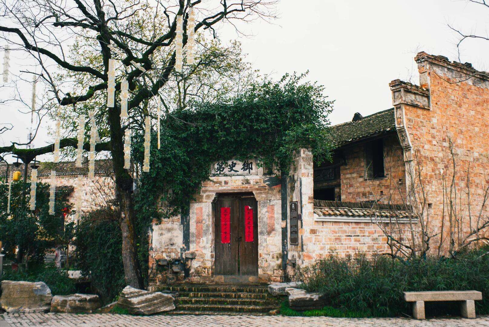 00000000jEDlSzylzcYQJqzA