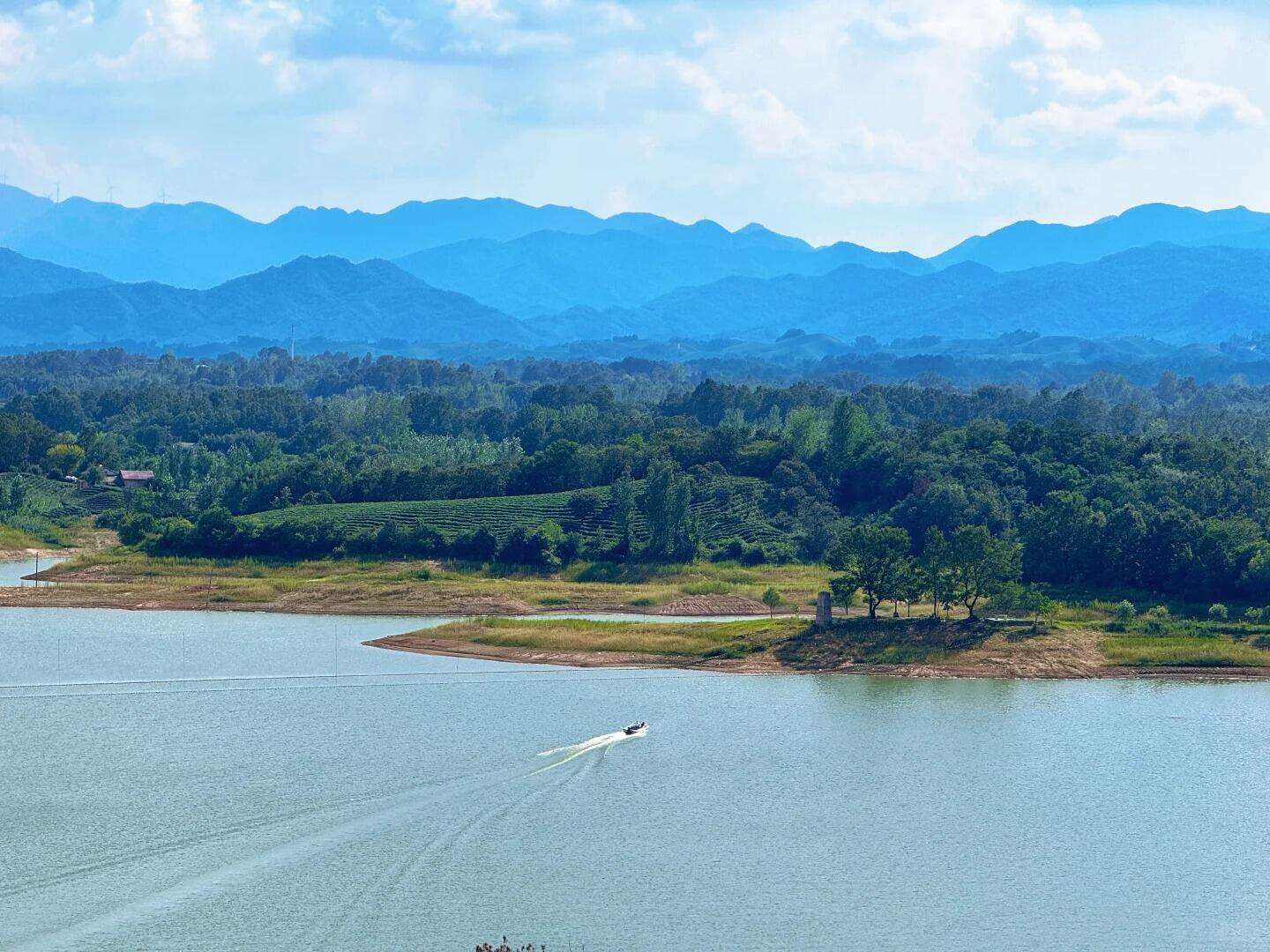 00000000mLgreSjinlyUYzrw