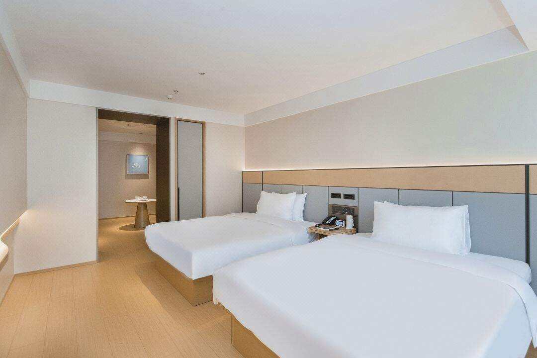 00000000qqNCeUNxiMLMgyrS