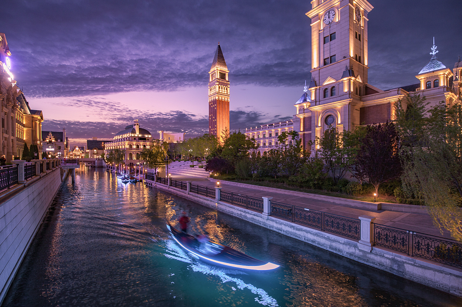 00000000sSpXnHtrphPnvNsQ