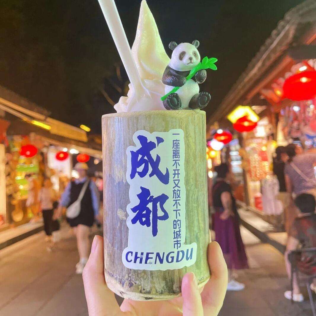 00000000uCYRlncduXsxAHZs