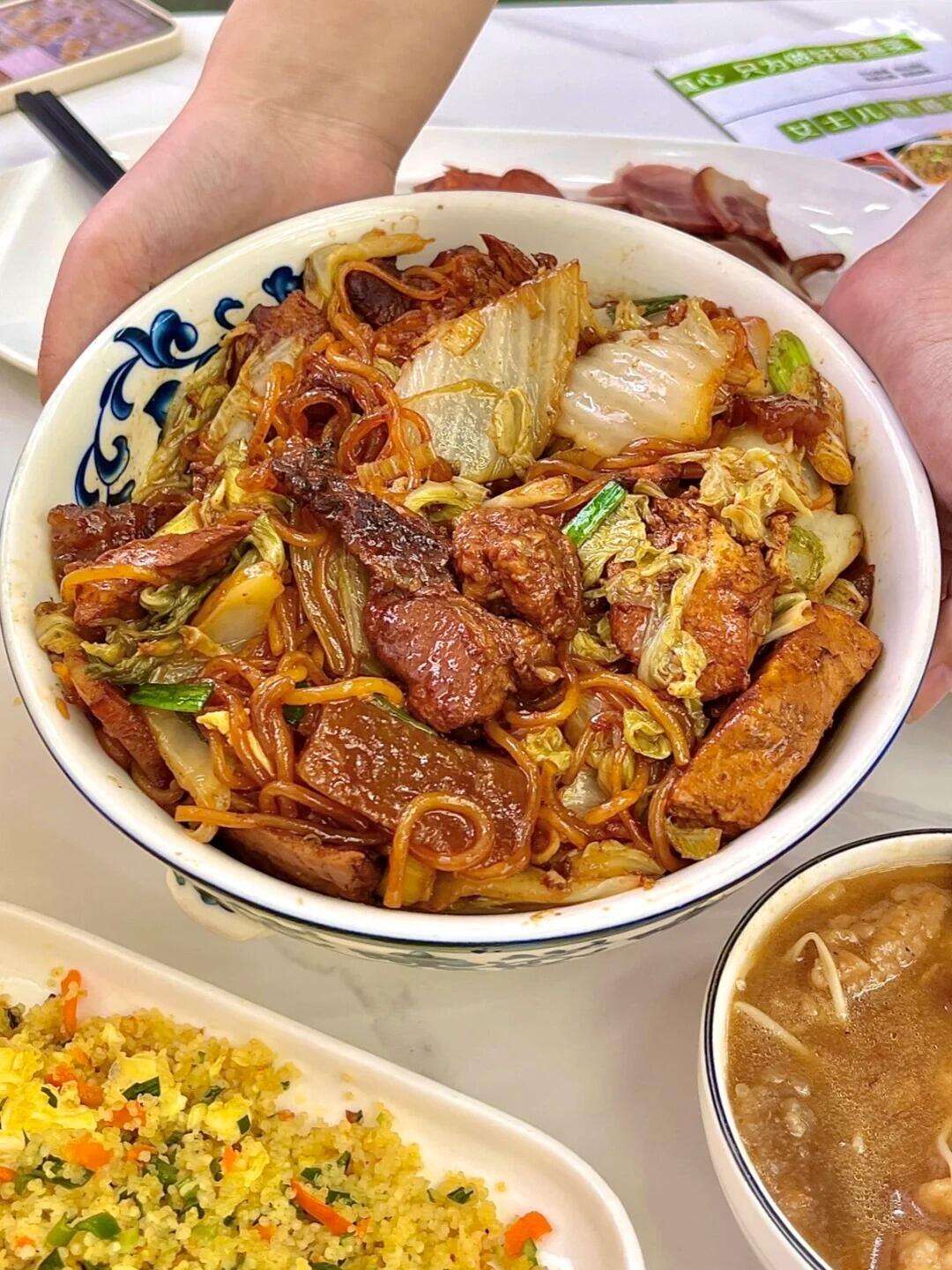 00000000yXzivyzPHGGdBKfb