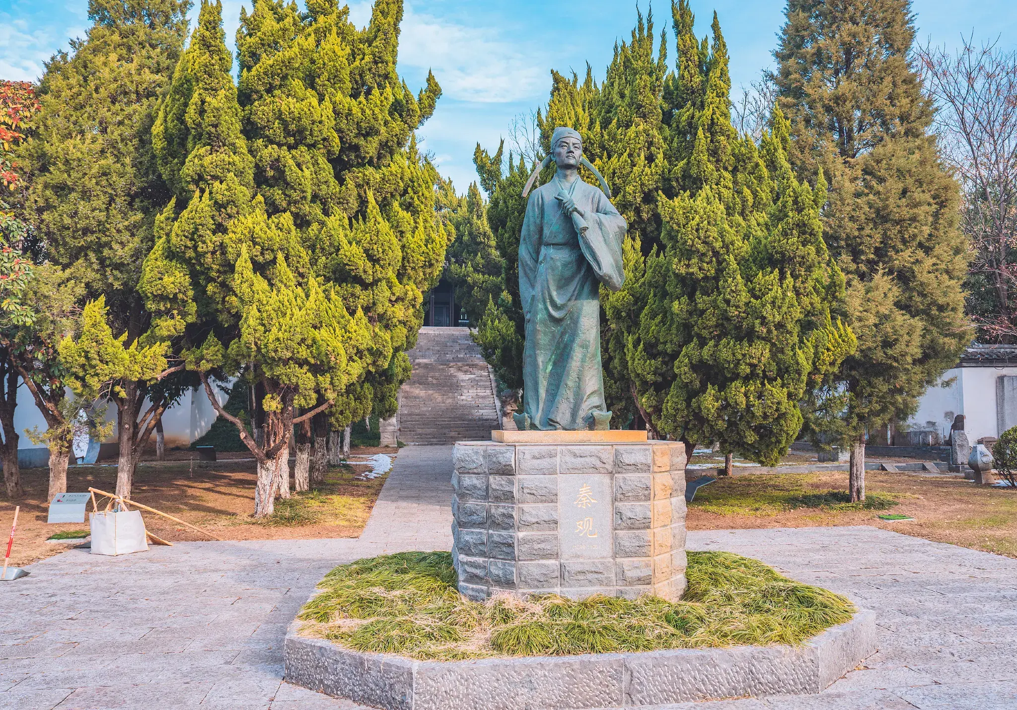 0105q12000ni7cwai19EE_W_2048_1536.jpg_