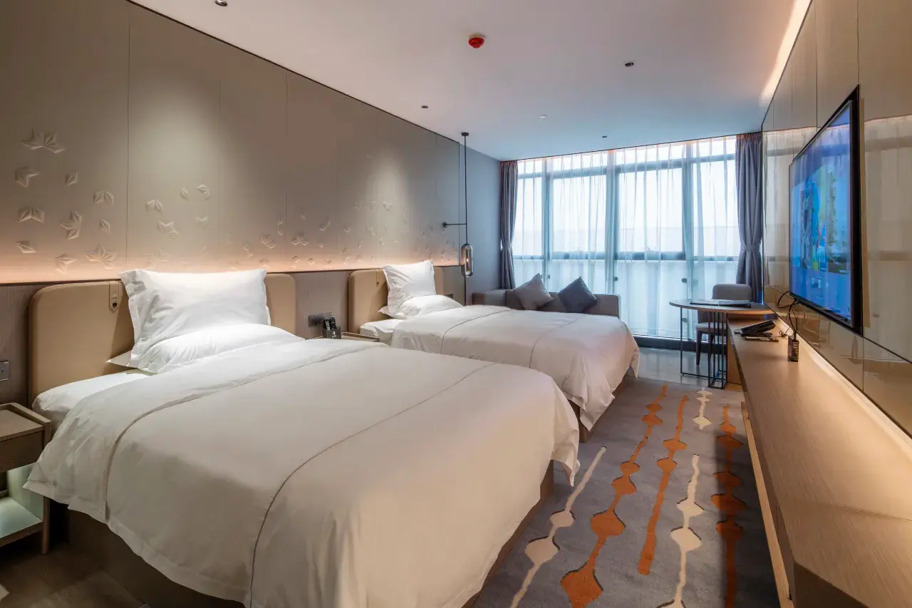 02012120008hqrctk90C5_W_1280_853_R5