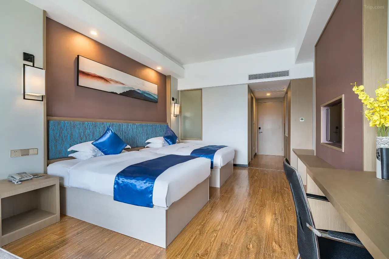 0205y120008h4r2xx9890_W_1280_853_R5