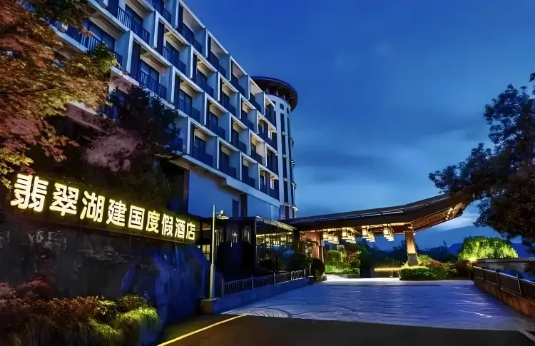 051b3e408fad2fc640139b8f1ba9eb2a-sz_917599