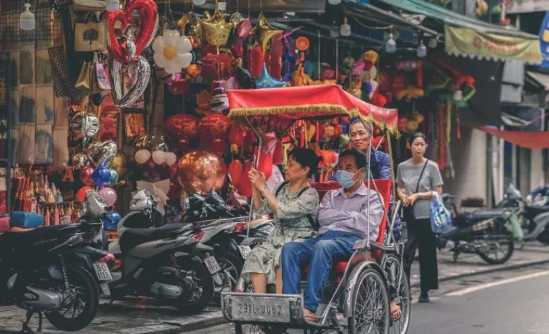 05795d32315cd4908854d2631e9de4ce-sz_913949