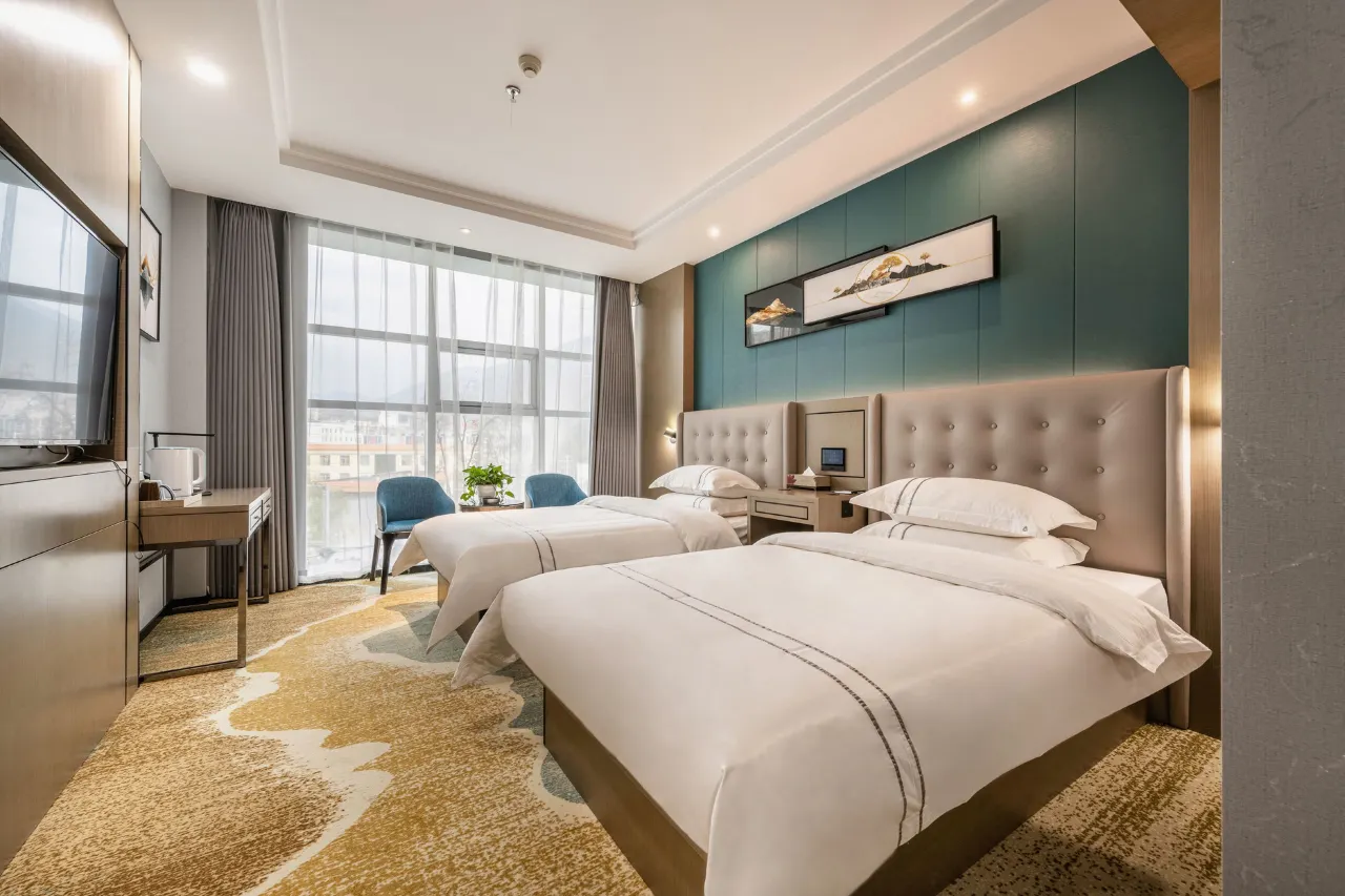 0AD1l12000ayy7n0x6D0A_W_1280_853_R5