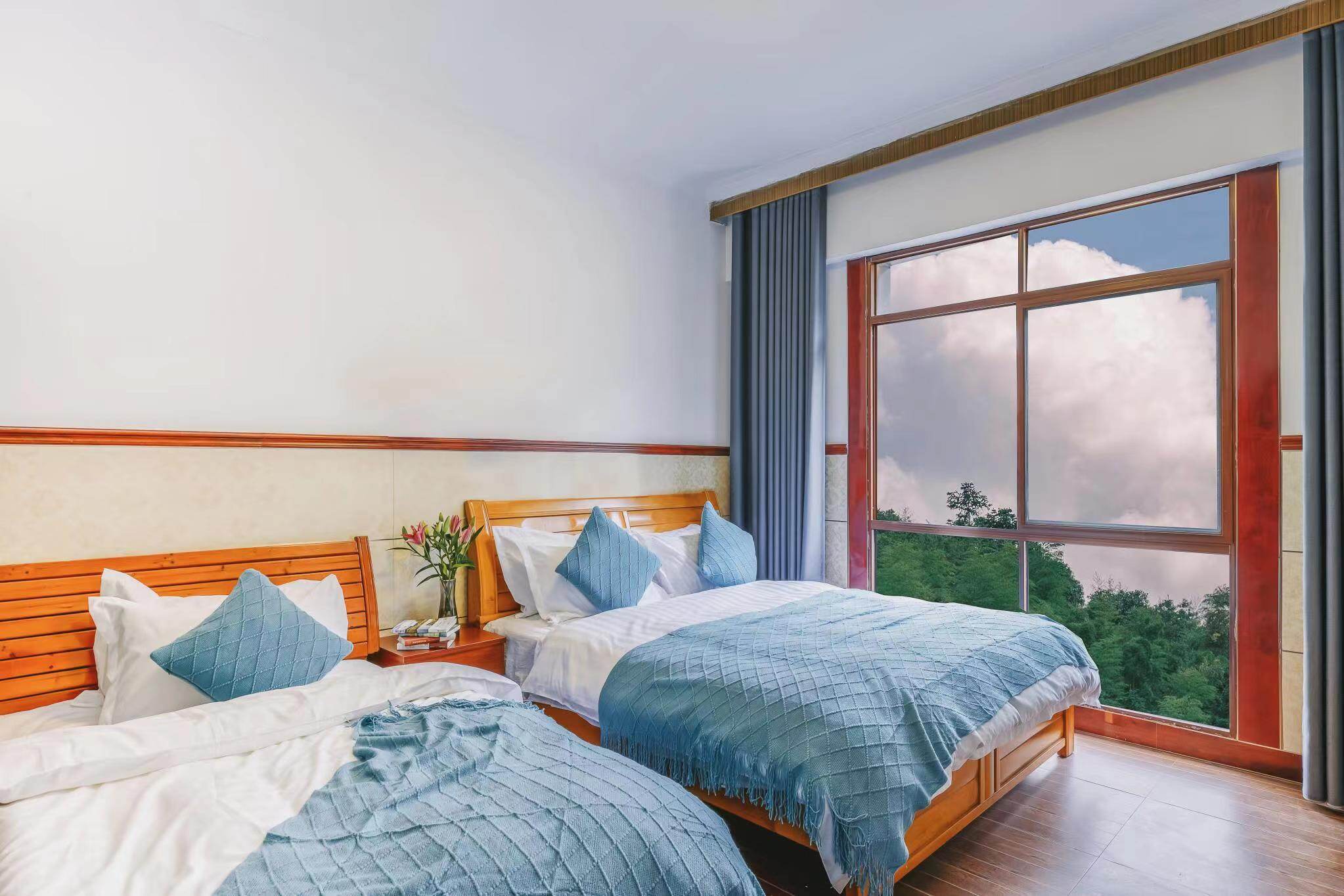 0e683ad45071761dc8e1a63f5144c2ab-sz_287863