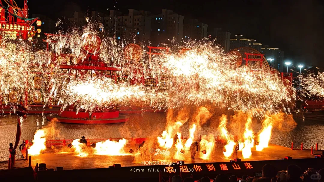 11516ddb1aea7a43e60d6b1f87d1c86a-sz_812639