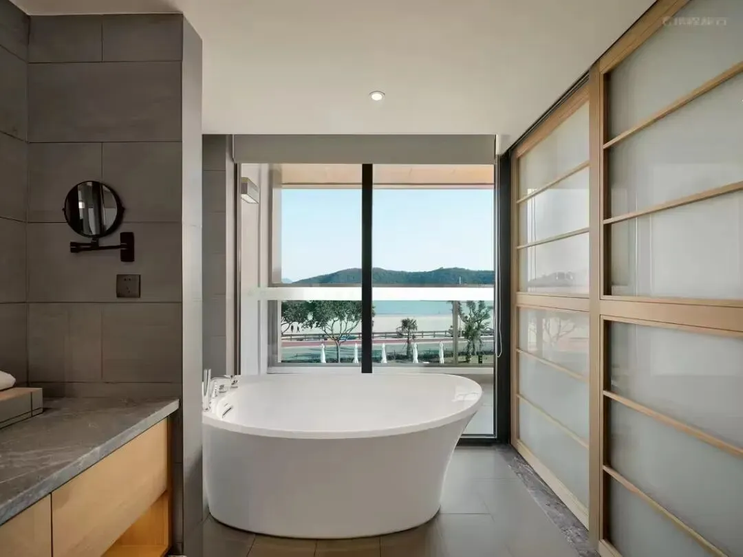 15b30358090660ef998087b3fce03e0f-sz_73385