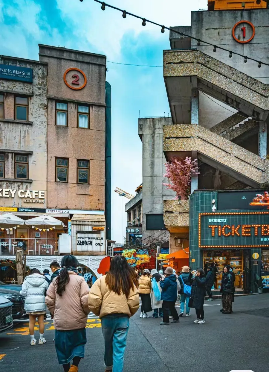 17a4815099dcf2b7f00a3eacf503f39c-sz_384656-1