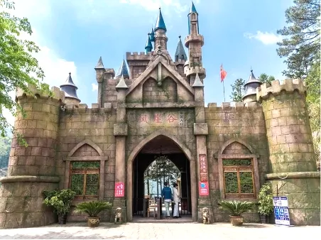 17faffcb0c008e7579557c33ab14c850-sz_141327