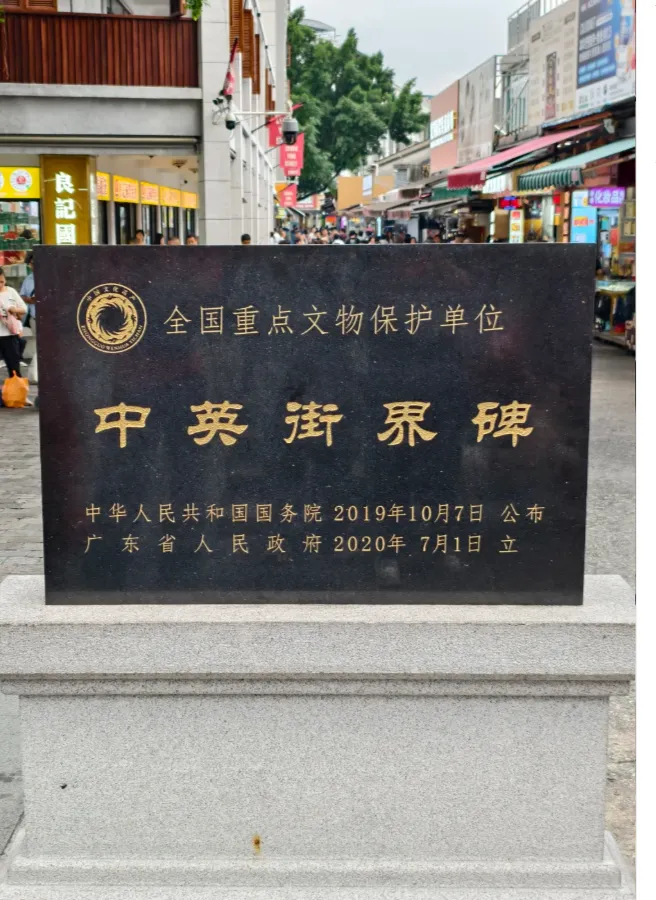 1e1a66717fa3c48dee9f85ea2aa99fff-sz_890715