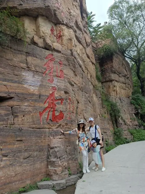 1fbb67152f81a483339932ab37e1cb15-sz_76712