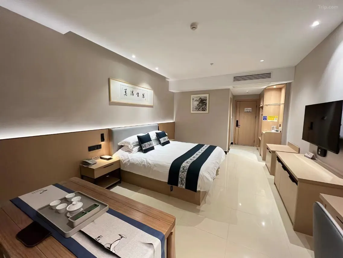 1mc0i12000agrmo7z57EC_W_1280_853_R5-1