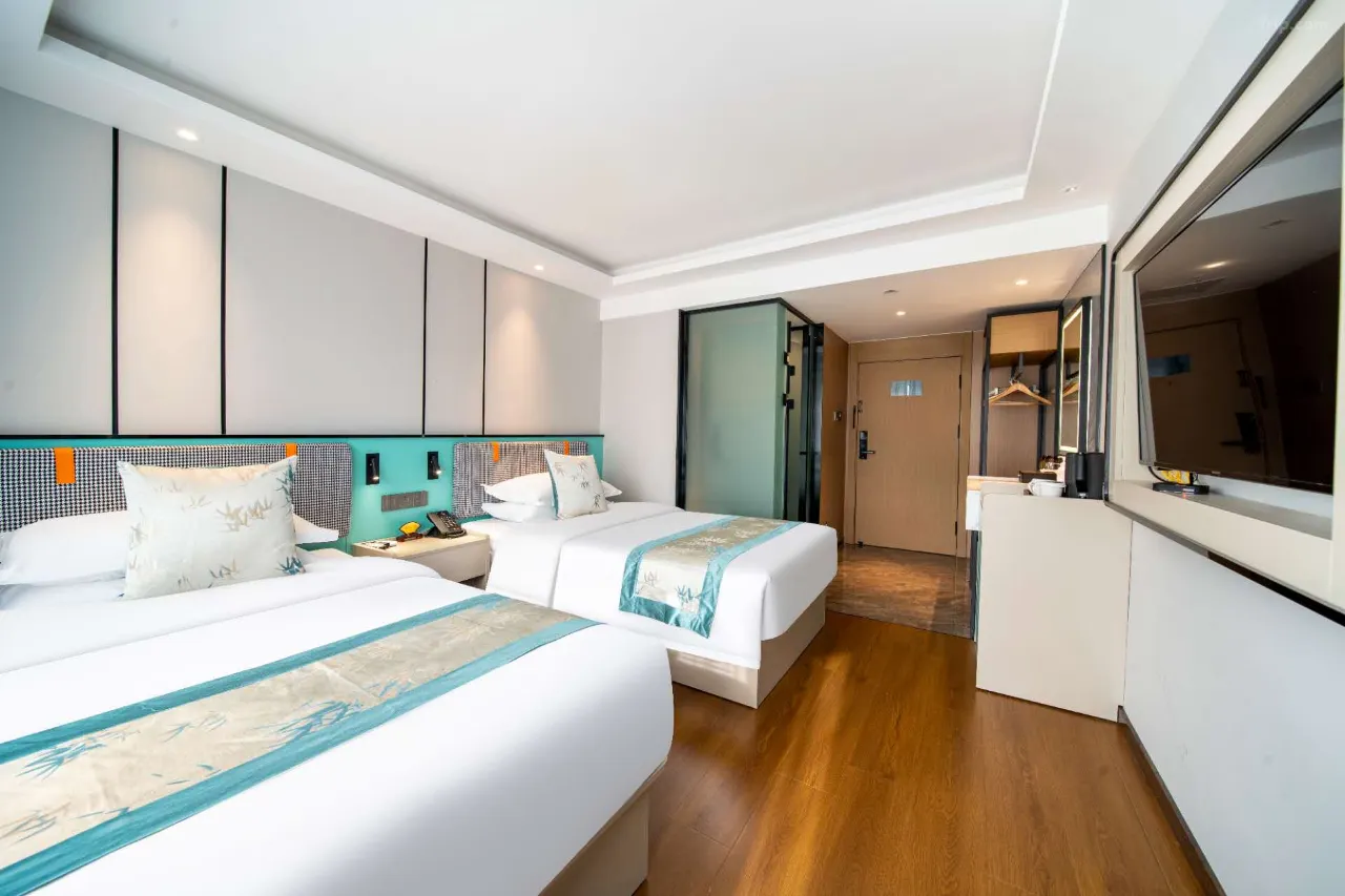 1mc1812000g2060kf0A2A_W_1280_853_R5