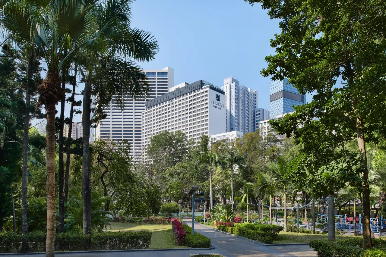 1mc4w12000kh5o40wC421_W_1280_853_R5