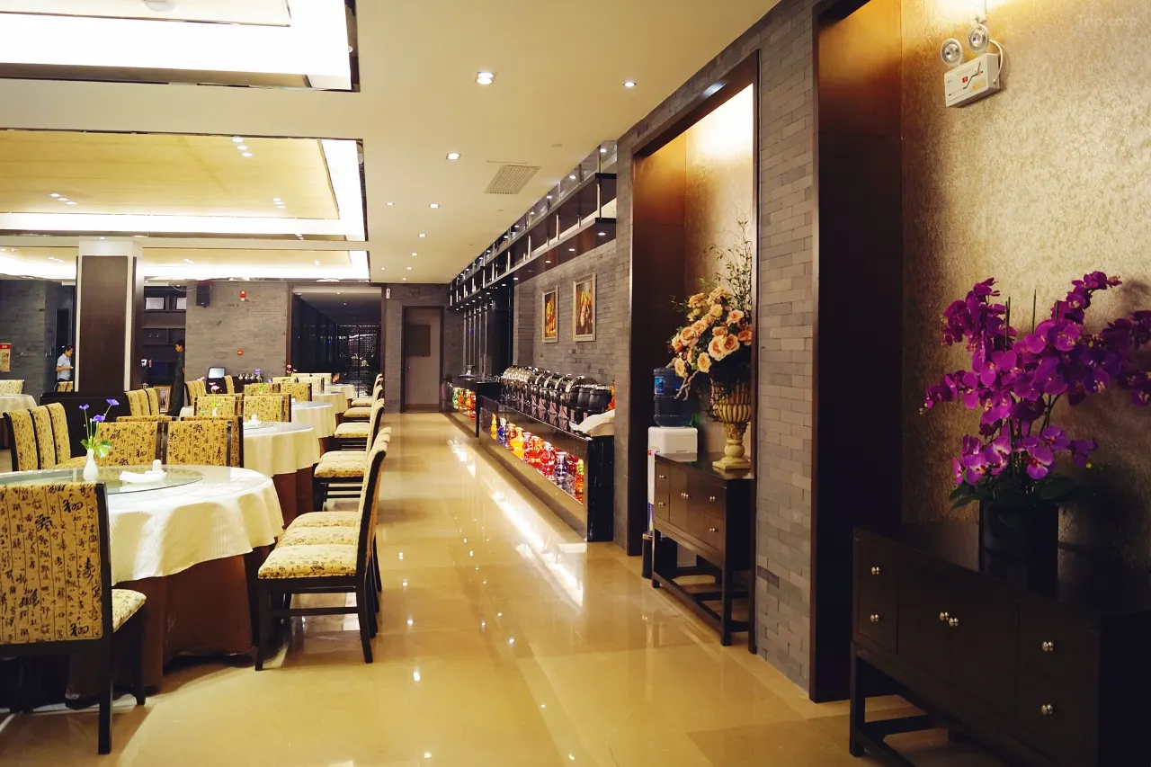 200h0o000000epsz22C53_W_1280_853_R5