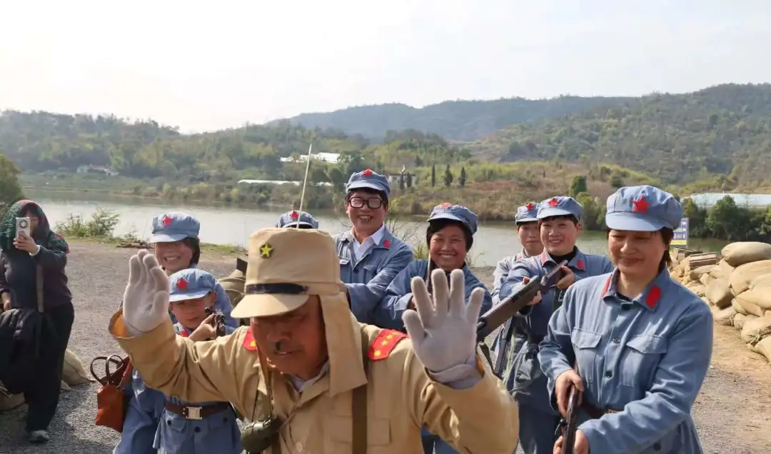 23461ae48850eeee270329840b0d6272-sz_232725-1