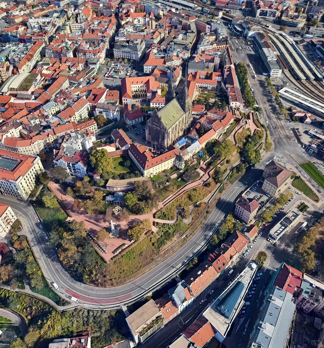 27ef8454044fb89182e1c9ec2114a755-sz_870254