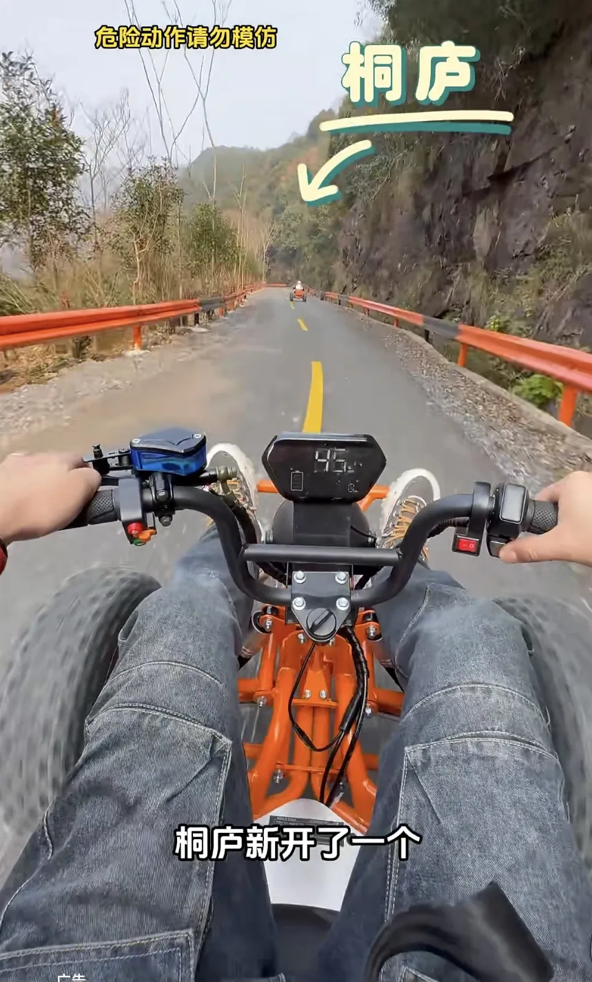 2b2f53e17b1205343e4ec47e1a1839bd-sz_774375