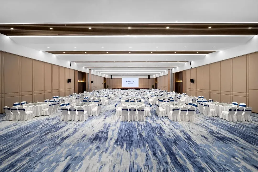 2ce1f6d18dc43171cf3ba978f69d207f-sz_145550