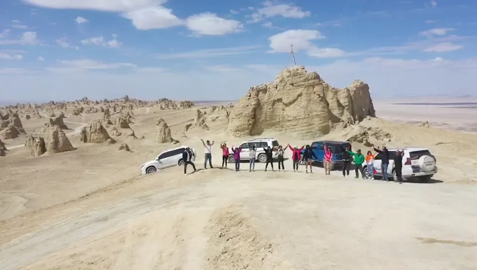 2eca1371f3b5b3ac75a9f0e73291e817-sz_404962-2