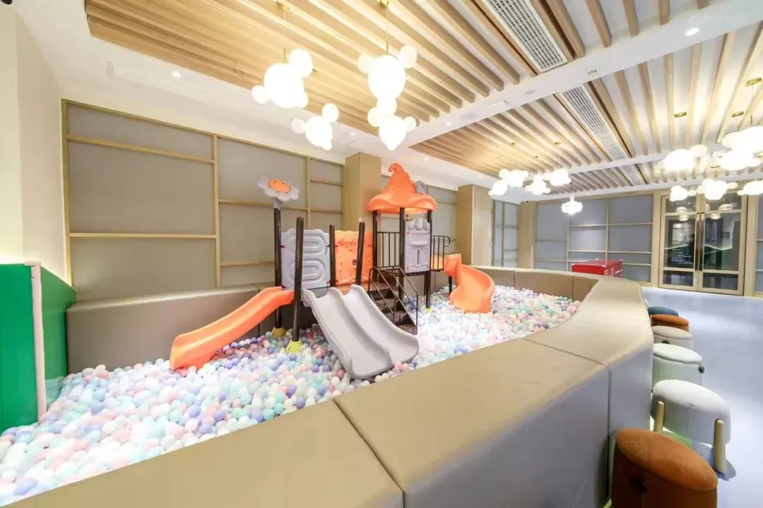 41a507ecd631610e0ce69aef35c26e61-sz_99508