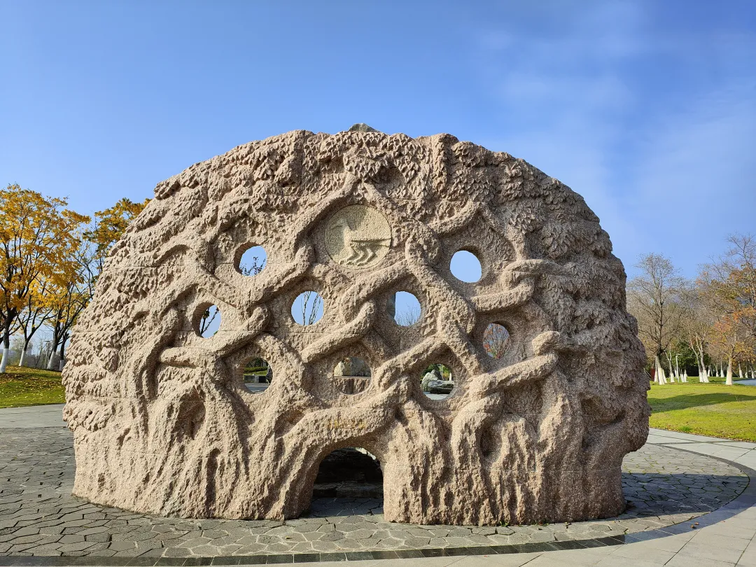 42ec83e5814b4568b9d3642bf335ebe1-sz_7095553