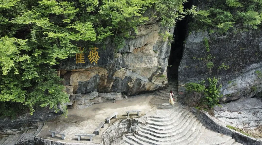 52adf46d4f42acb4c357397cc0b80941-sz_1276890