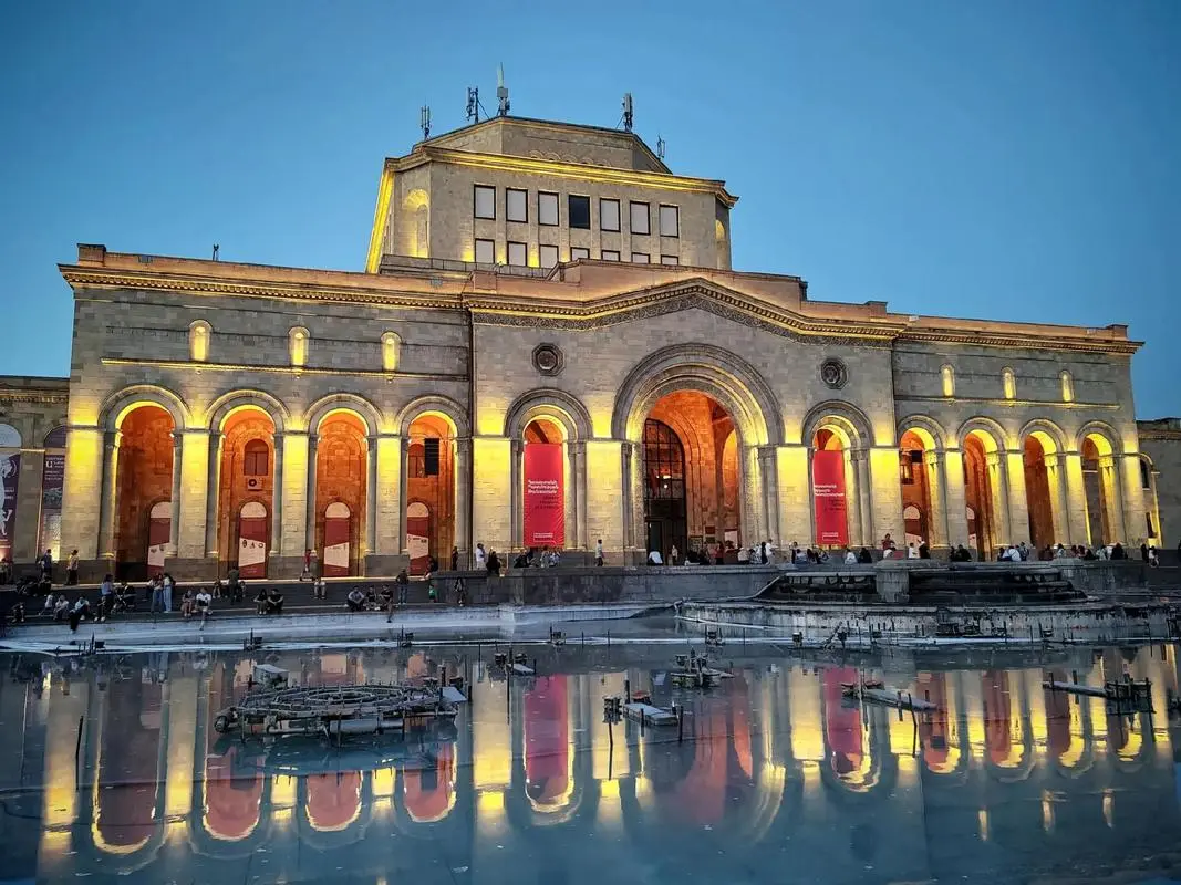 53b471017f52e51c44e638bcf4d3186e-sz_146825