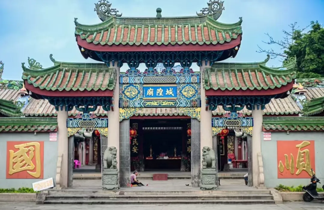 5532ac656f7a2206ca7ed2a73a93239c-sz_278681-2