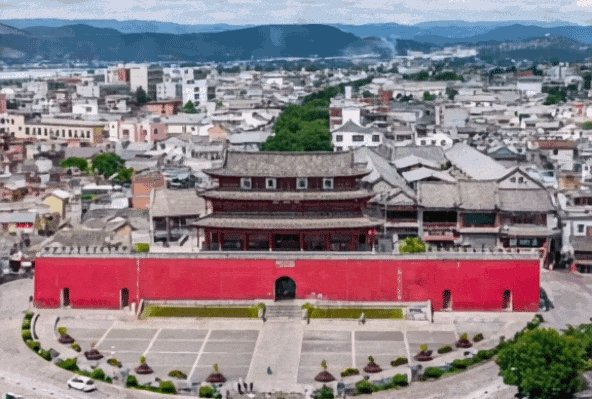 5b0f033d24a5448697d4db382ab368e8-sz_2591035