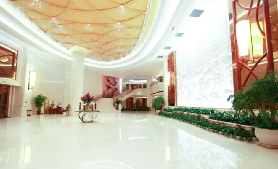 5b30ce63edc6a176789716084701860a-sz_701025