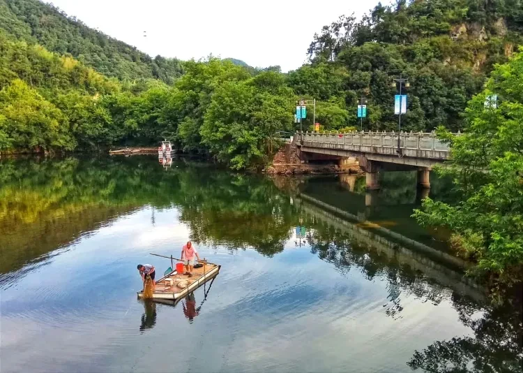 619df1c4490e2a5ad3371f90e34385b6-sz_2307715