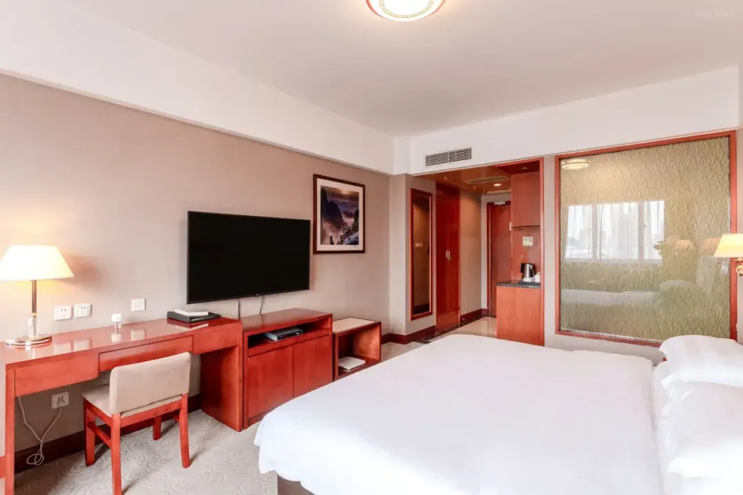 6416016983e42e4ef533324bed9c555e-sz_691083