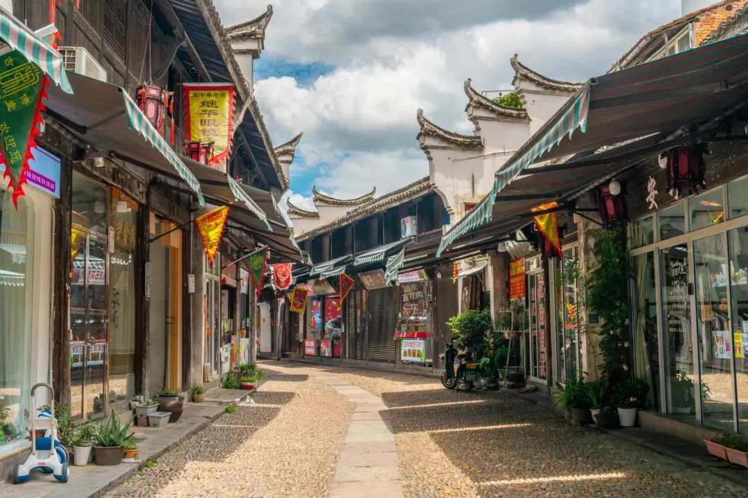 6600b0cc182c68f13c0e5932041cbd84-sz_596468