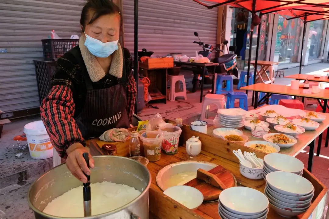 660a68eaa89e116c63de87770eff7d1c-sz_193436