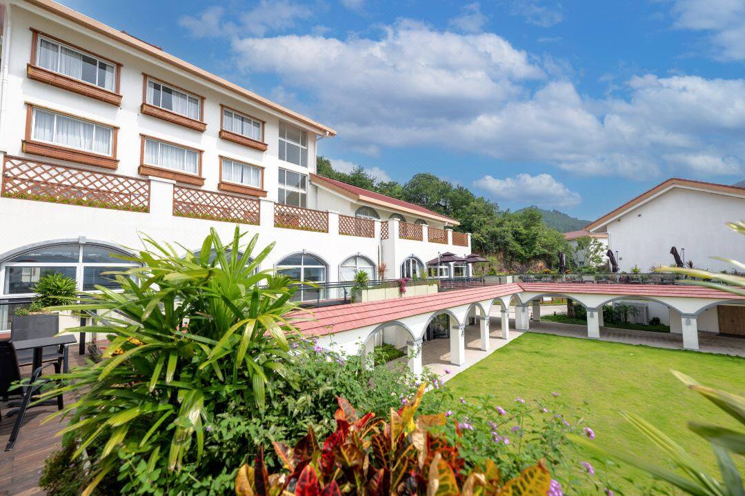 6ed2c3406fa610bec2de0ea7402108f8-sz_169058